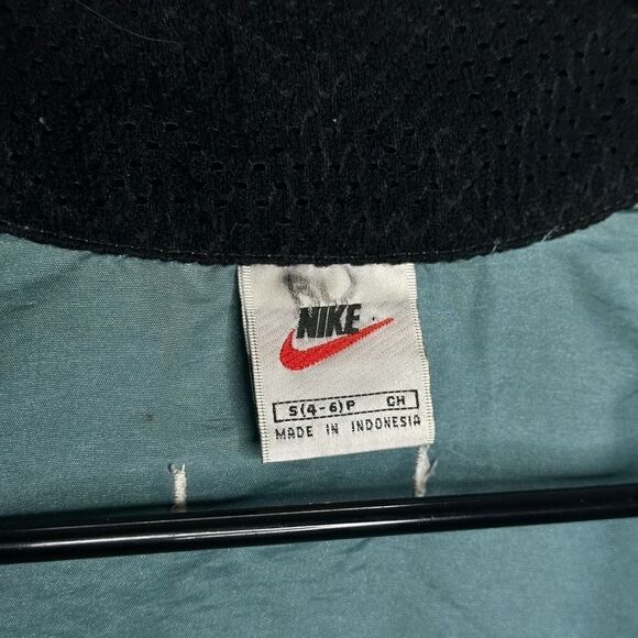 Vintage 90s Nike Vest Small - Picture 5 of 5